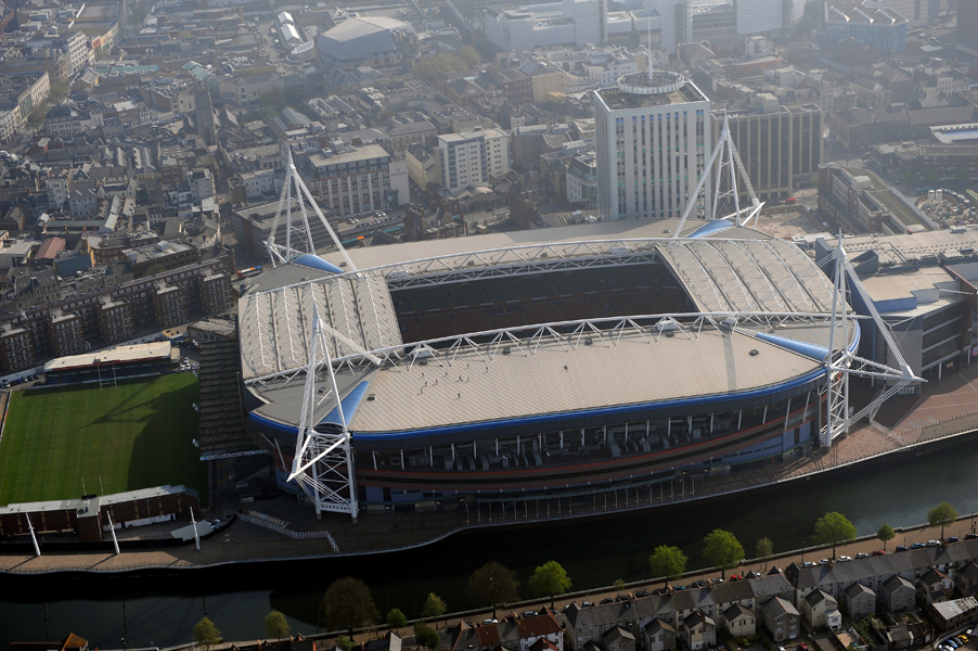 Cricket on the Millennium Stadium roof to promote the 1st Ashes Test for Cardiff & Co